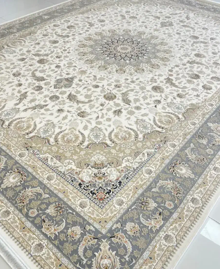 دو تخته فرش ماشینی گم شده|فرش|دهگلان, |دیوار
