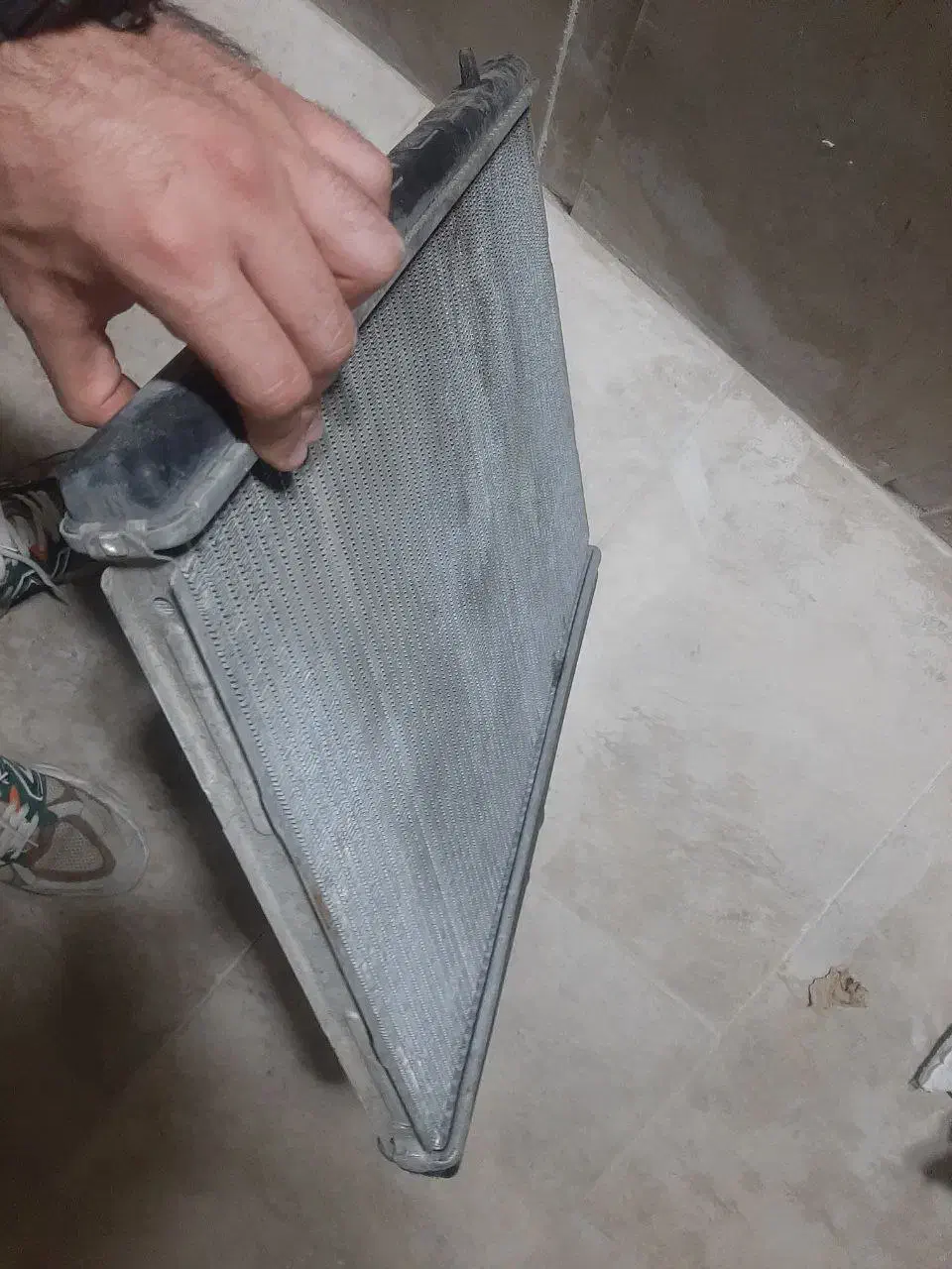 رادیاتور ۲۰۶|قطعات یدکی و لوازم جانبی|هشتگرد, شهرک بعثت|دیوار