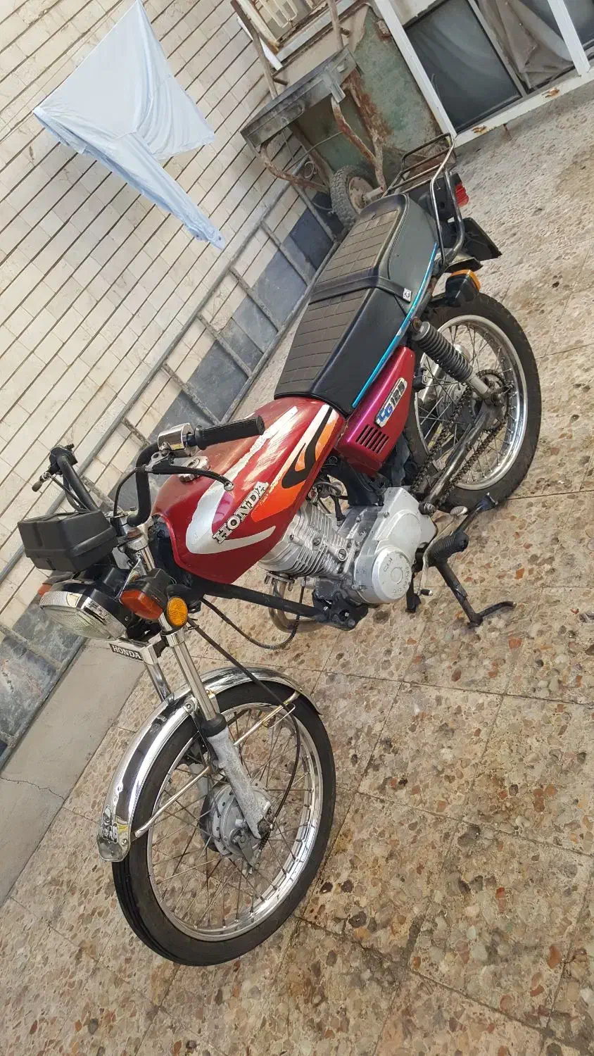 هندا تلاش مدل1382مدارک تکمیل|موتورسیکلت|قم, نیروگاه|دیوار