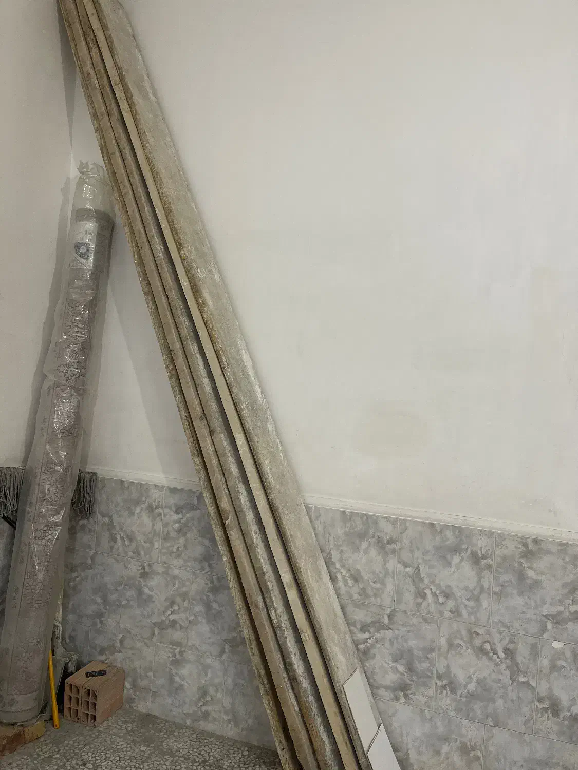 تخته زیر پایی کارکرد|مصالح و تجهیزات ساختمان|نسیم‌شهر, |دیوار