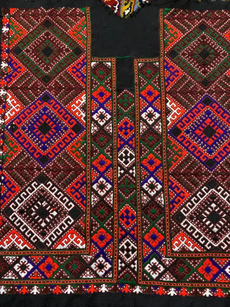 زی استین|لباس|بم, |دیوار