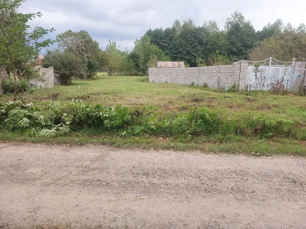 زمینی به متراژ724متر ۲۵۰متر مسکونی|فروش زمین و ملک کلنگی|گوراب زرمیخ, |دیوار