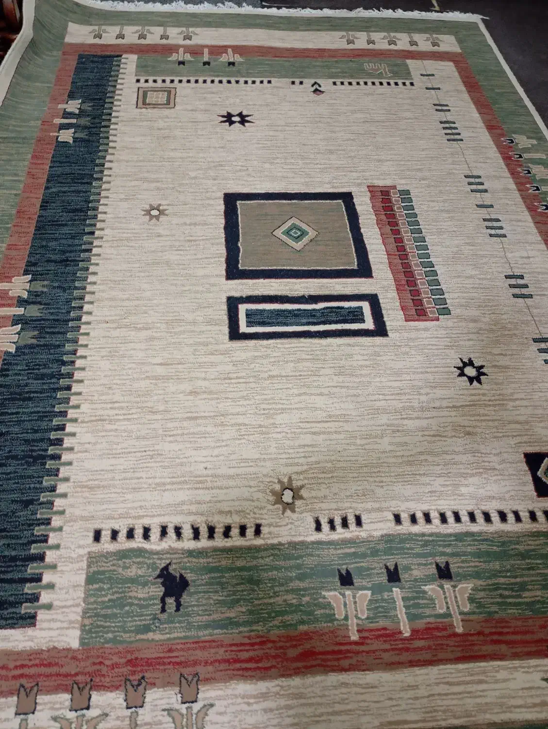 فرش 9متری|فرش|شیراز, انجیر|دیوار