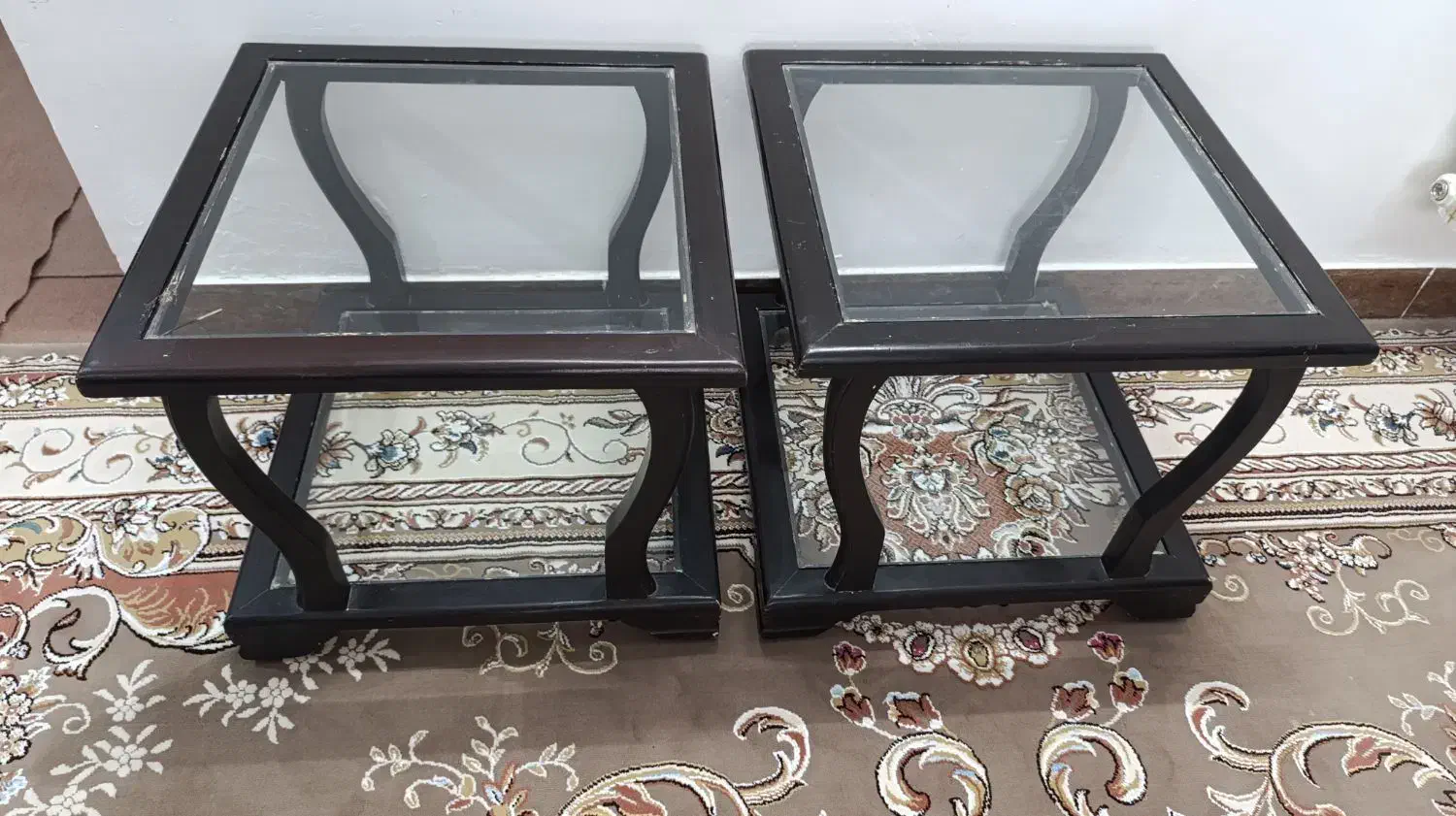 جلو مبلی چوبی|مبلمان خانگی و میز عسلی|بروجرد, |دیوار