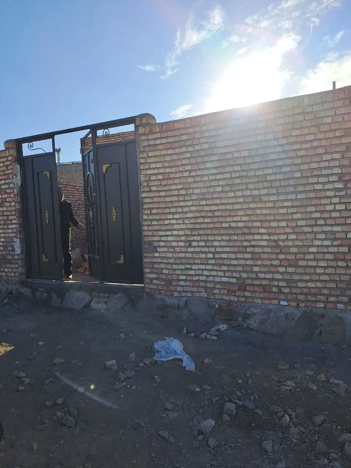 نیمه کاره فروش|فروش خانه و ویلا|مشگین شهر, |دیوار