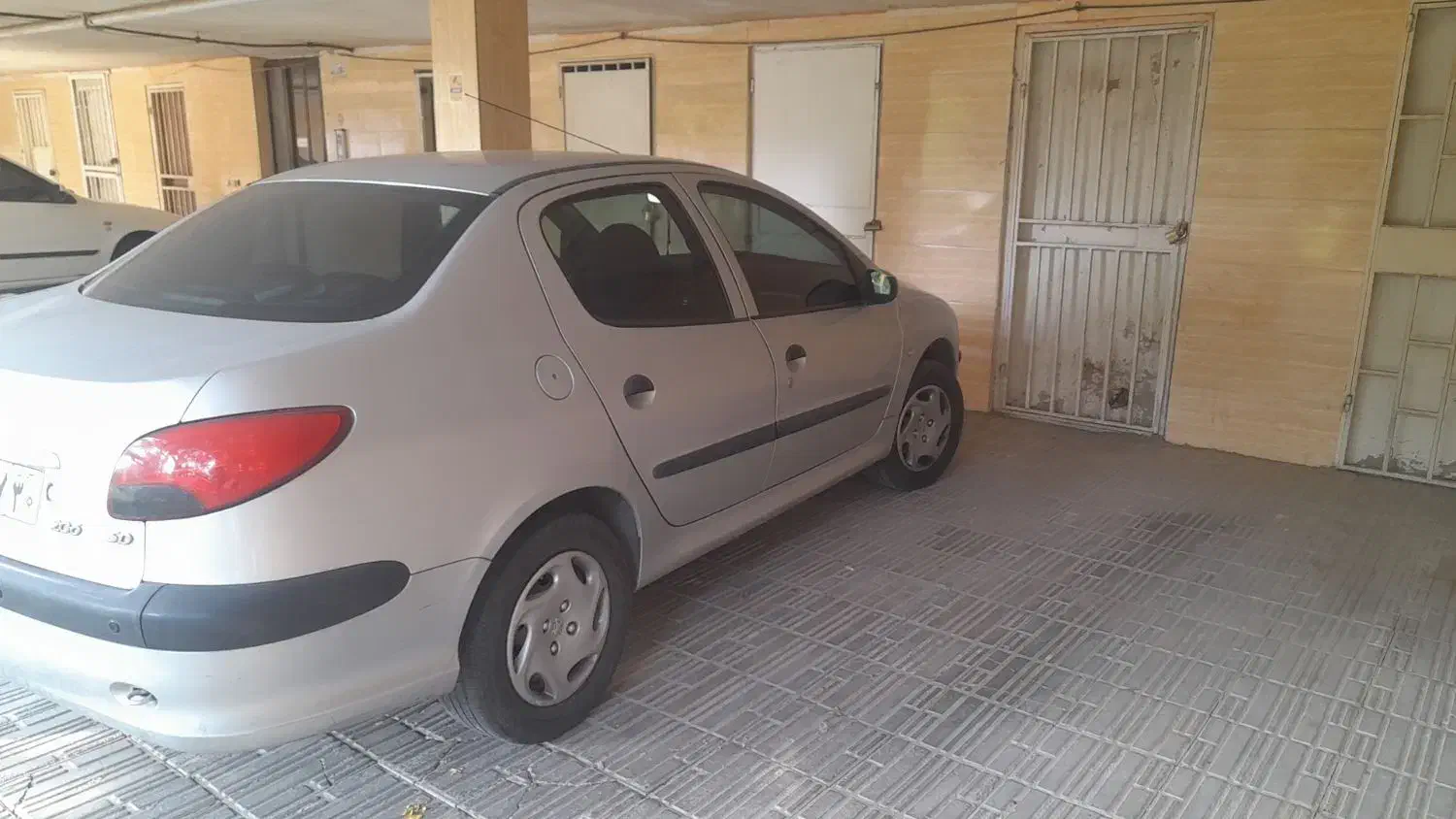 206sd90v8 بی رنگ|خودرو سواری و وانت|کرج, حصارک بالا|دیوار