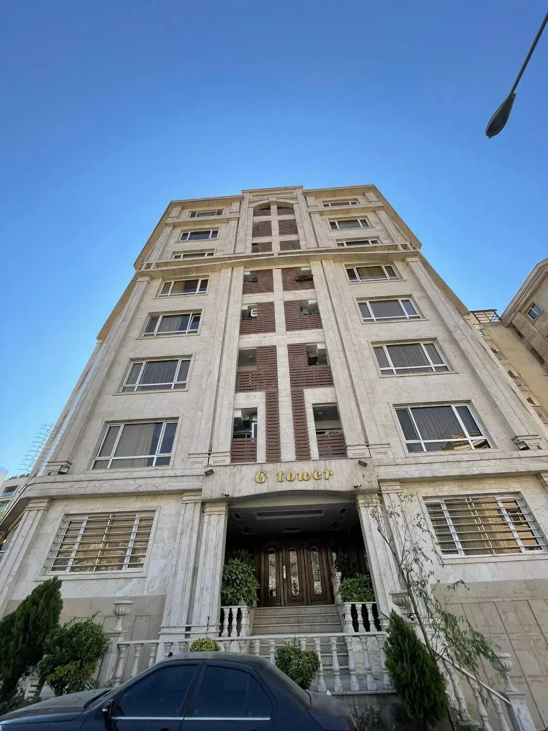 ۱۶۰متری سه خوابه/بلوار مژدی/شهرک نفت/ویو ابدی