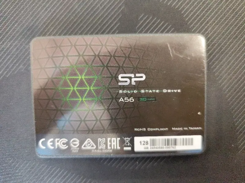 هارد ssd|قطعات و لوازم جانبی رایانه|خمینی‌شهر, |دیوار