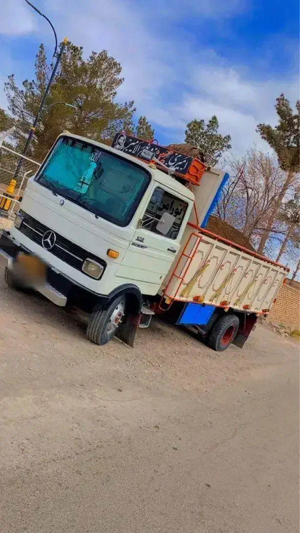 خاور باری ۸۰۸مدل۶۱|خودرو سنگین|کرمان, |دیوار