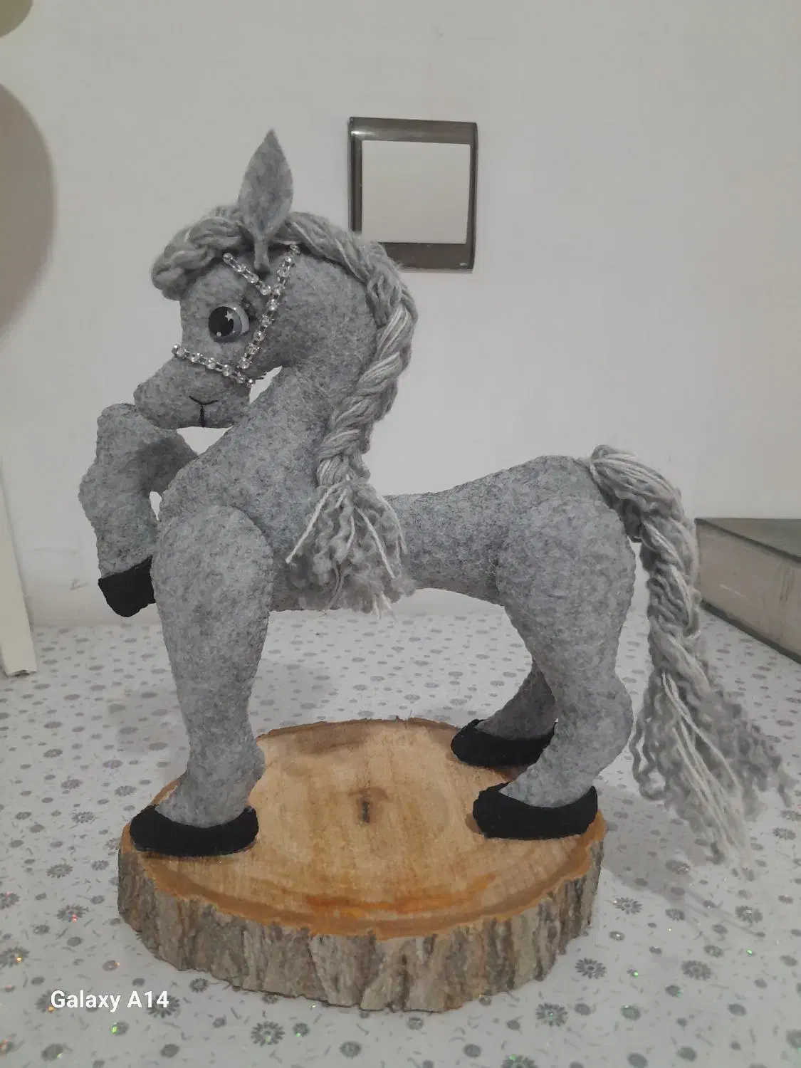 نماد سال|مجسمه، تندیس، ماکت|ملایر, |دیوار