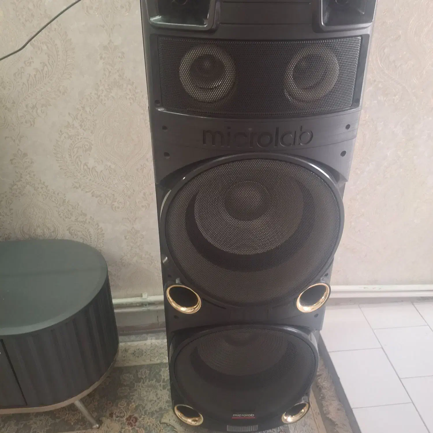 یک جفت باند microlab|سیستم صوتی خانگی|ساوه, |دیوار