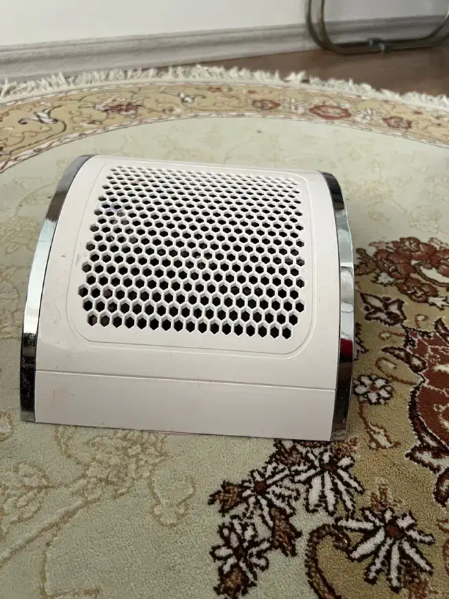 فن ناخنکاری|آرایشگاه و سالن‌های زیبایی|ارومیه, |دیوار