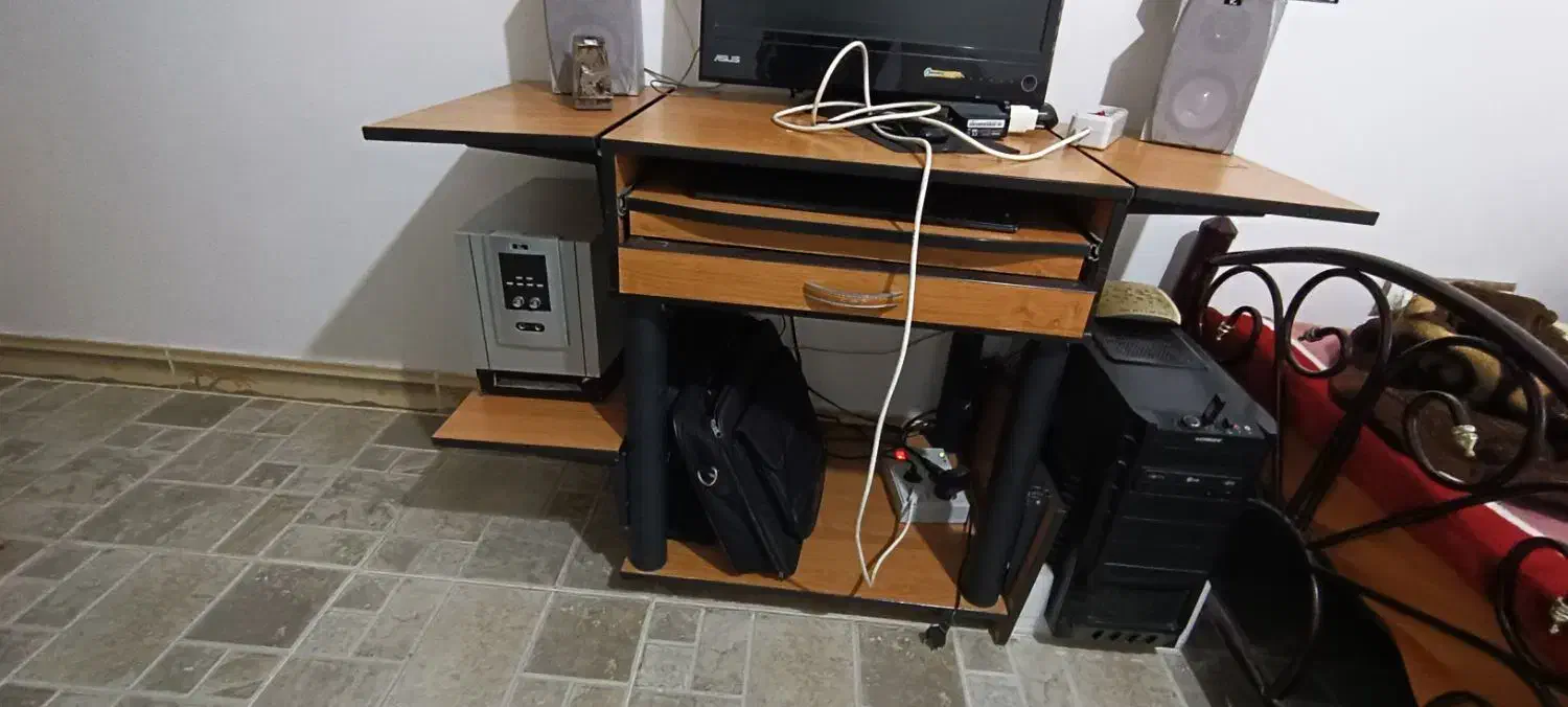 میز کامپیوتر|میز تحریر و کامپیوتر|ملایر, |دیوار