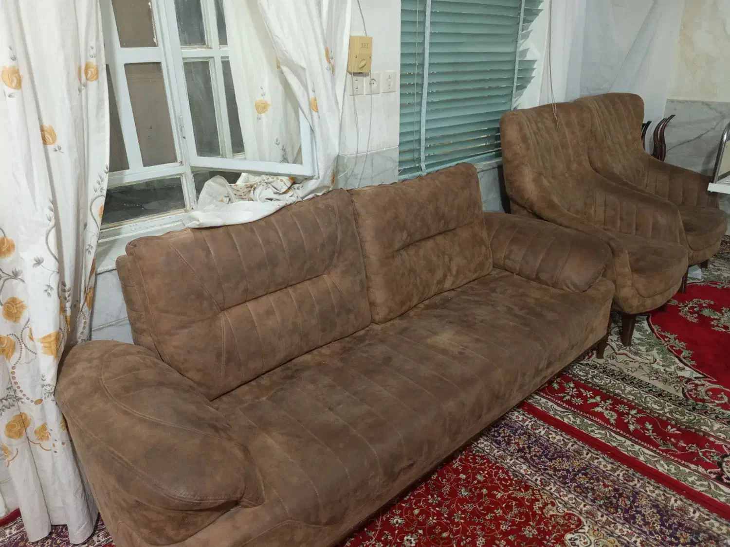 مبل 8نفربامیز|مبلمان خانگی و میز عسلی|یزد, |دیوار