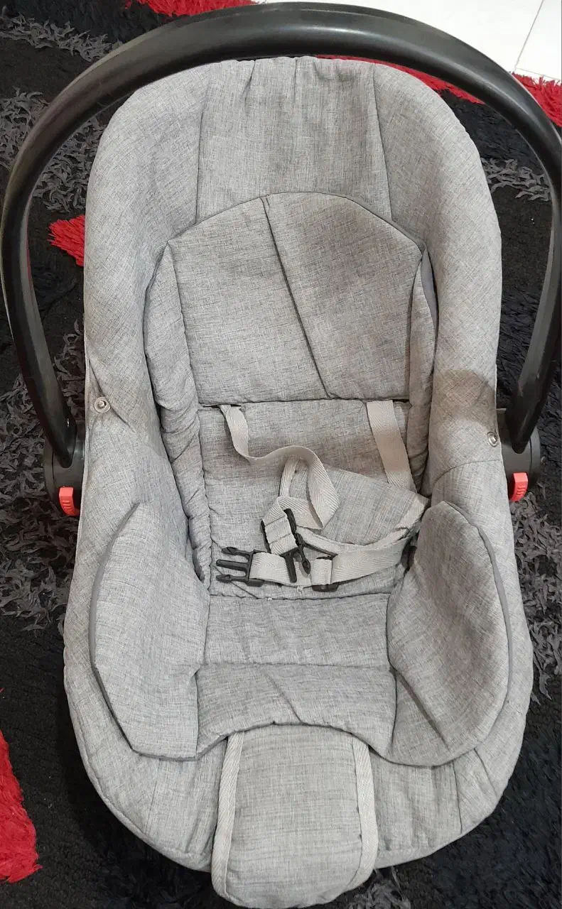 کریر نوزاد|کالسکه و لوازم جانبی|اسلام‌شهر, شهرک واوان|دیوار