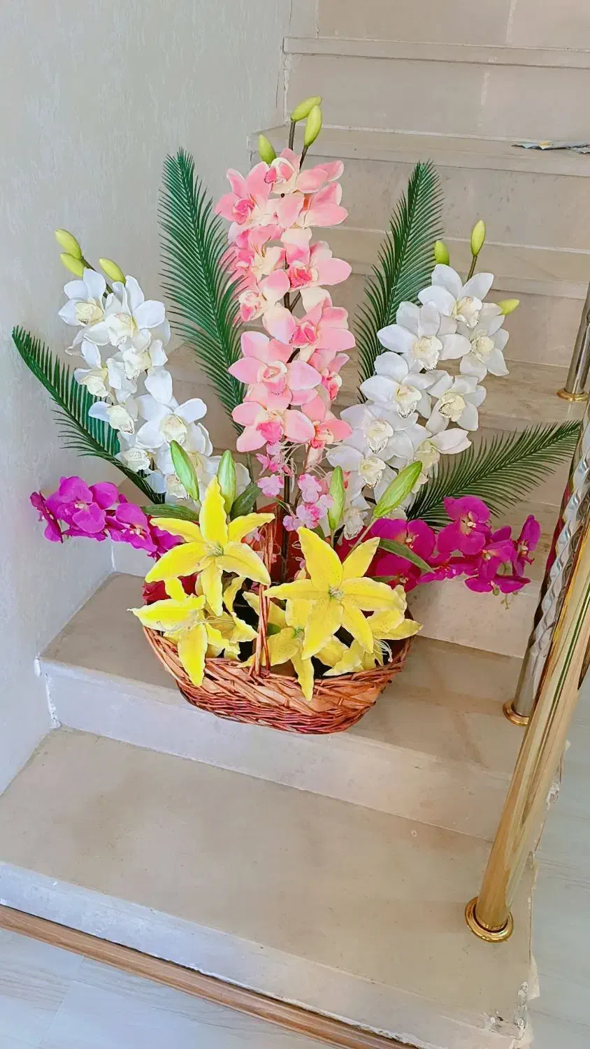 سبد گل بزرگ|گل مصنوعی|خوی, |دیوار