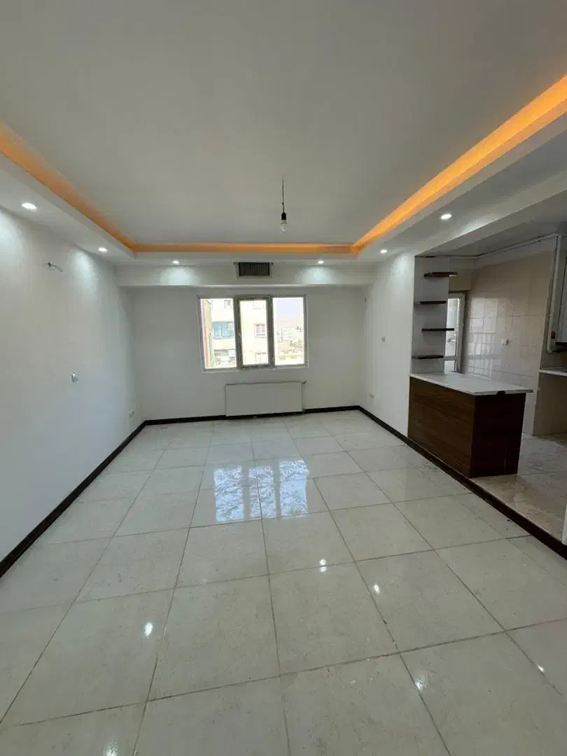 آپارتمان۸۵متری با پارکینگ شهرک دریا خیابان سرزمین|فروش آپارتمان|هشتگرد, شهرک دریا|دیوار