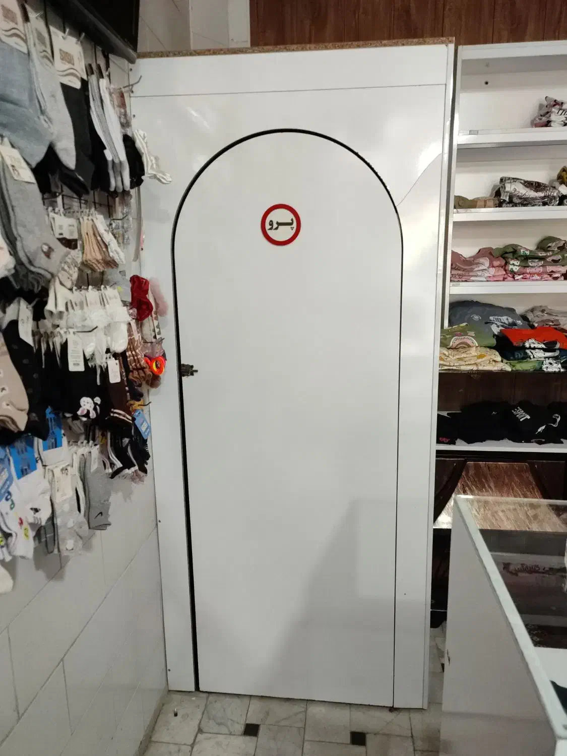 ویترین مغازه|فروشگاه و مغازه|قم, سید معصوم|دیوار