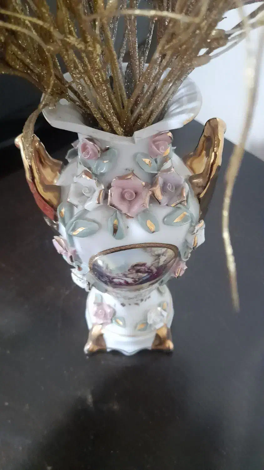 گل وگلدان|گل مصنوعی|قدس, شهرقدس|دیوار