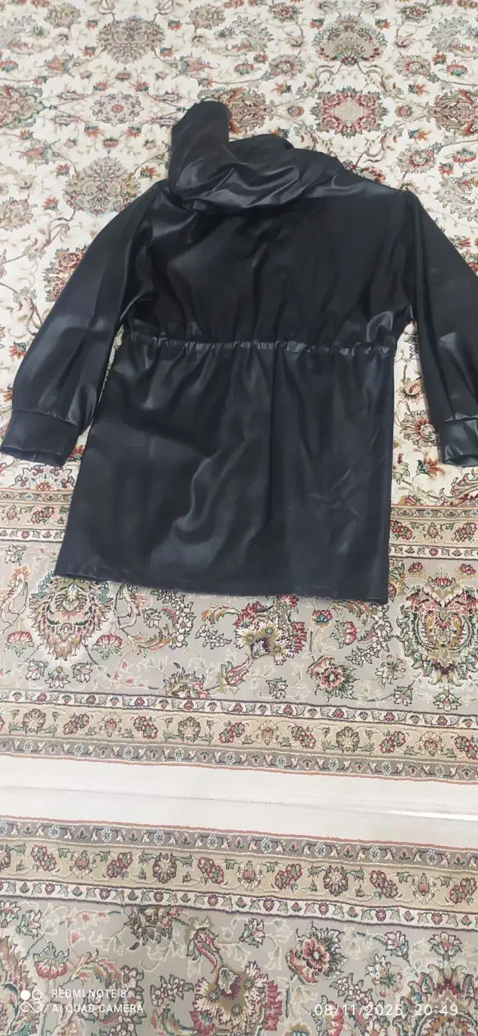 کابشن دخترانه چرم|لباس|سبزوار, قلعهنو دهزار|دیوار