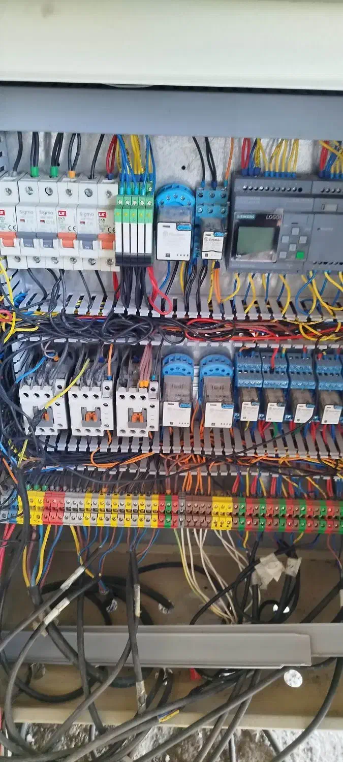 دستگاه فنس بافی توری بافی دستگاه فنس حصاری اتومات|ماشین‌آلات صنعتی|شهریار, شهرک بهاران (ویره)|دیوار