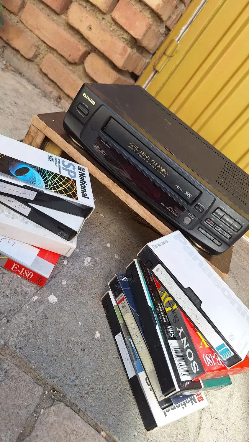 ویدئو همراه نوار|پخشکننده DVD و ویدیو|خوی, |دیوار