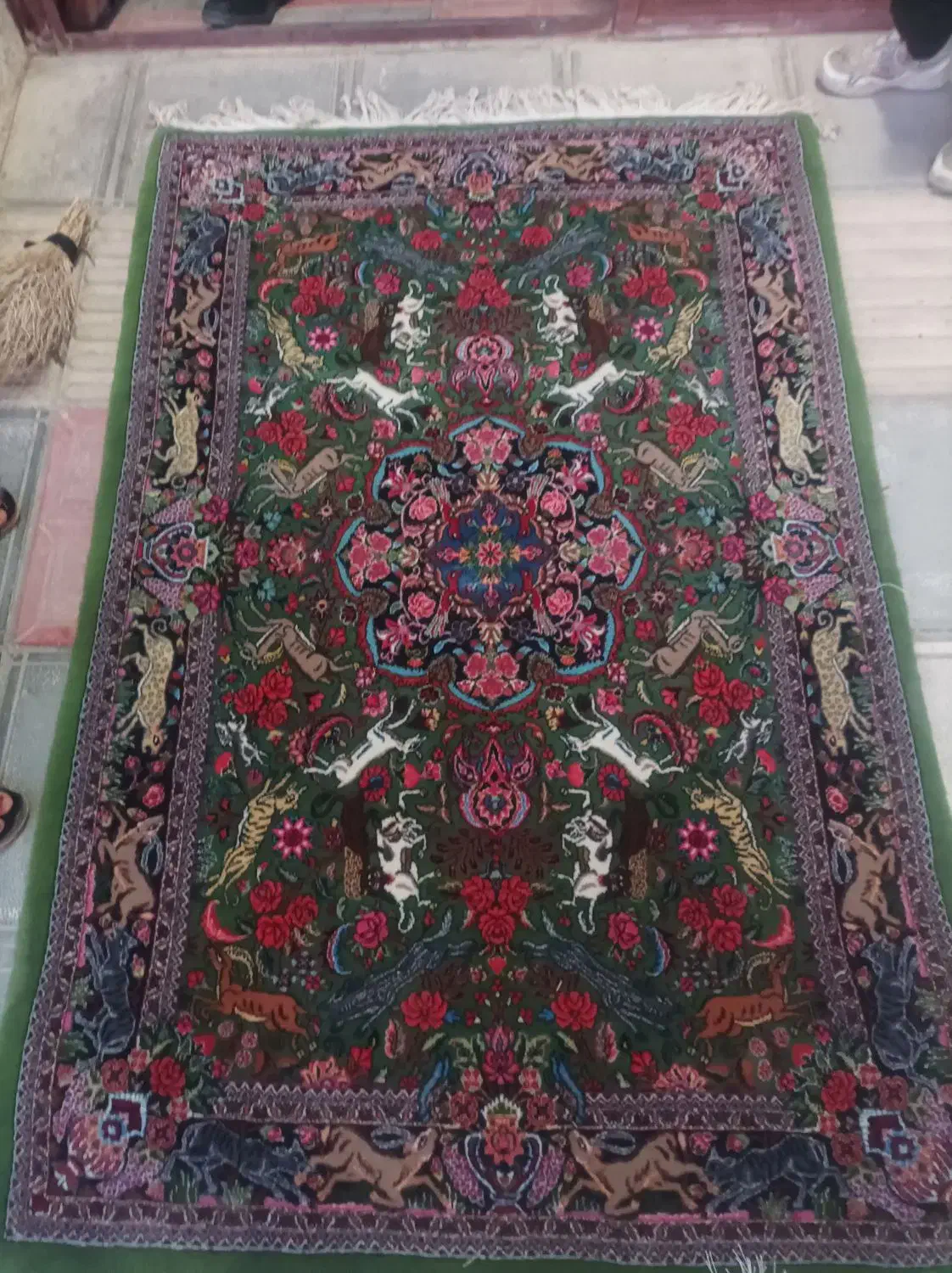 قالی بیجار شکاری|فرش|دهگلان, |دیوار