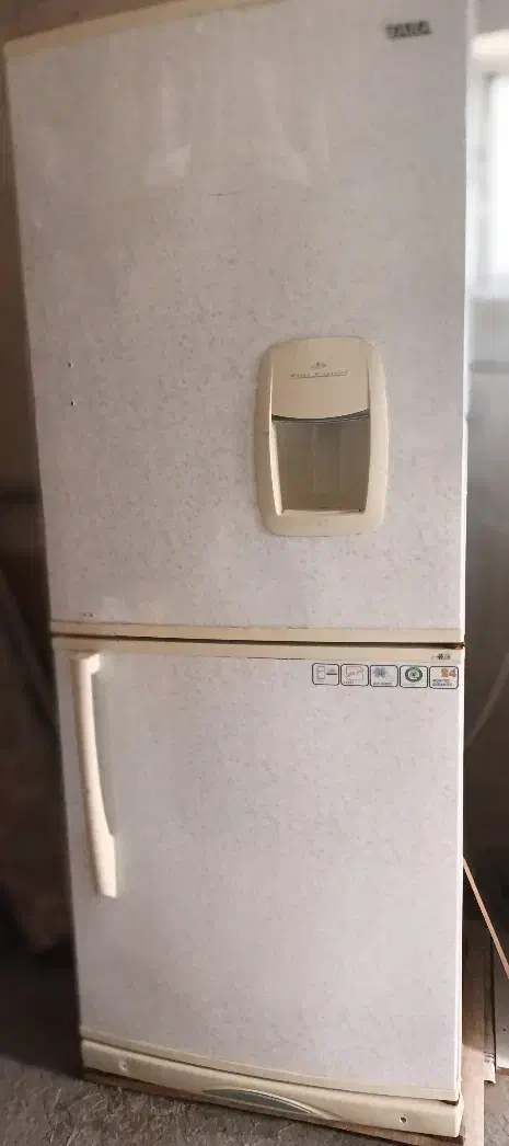 یخچال|یخچال و فریزر|پارس‌آباد, |دیوار