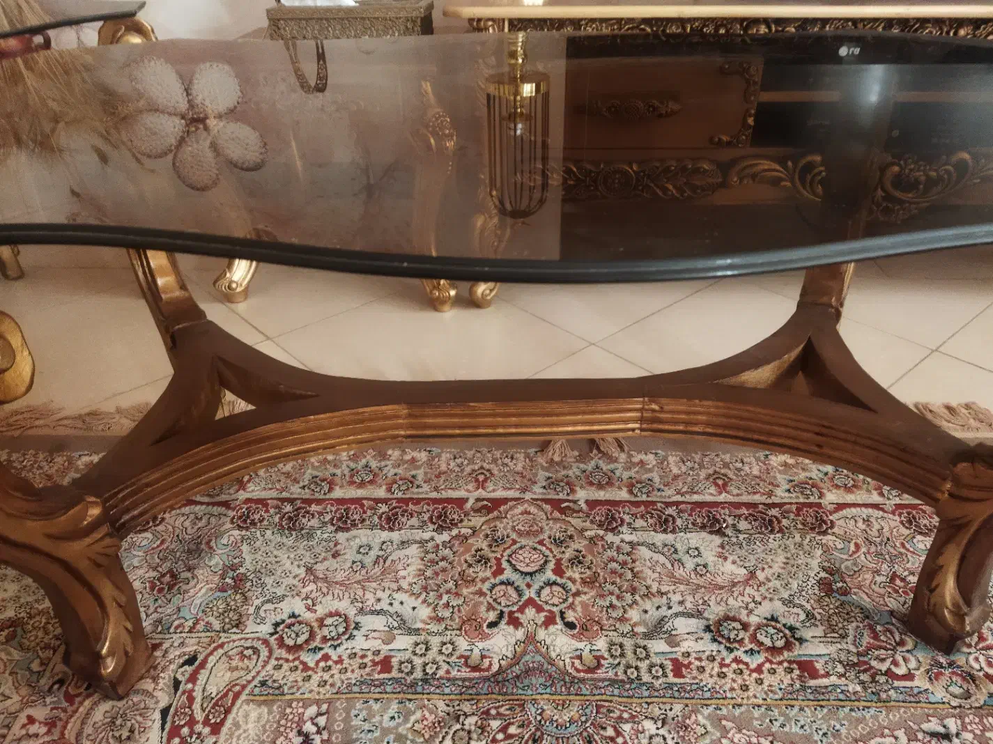 میز عسلی|مبلمان خانگی و میز عسلی|صدرا-فارس, فاز ۱|دیوار