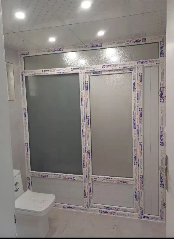 نصاب و تعمیردرب وپنجره دوجداره پی وی سی وآلمینیومی|خدمات پیشه و مهارت|کرمان, |دیوار