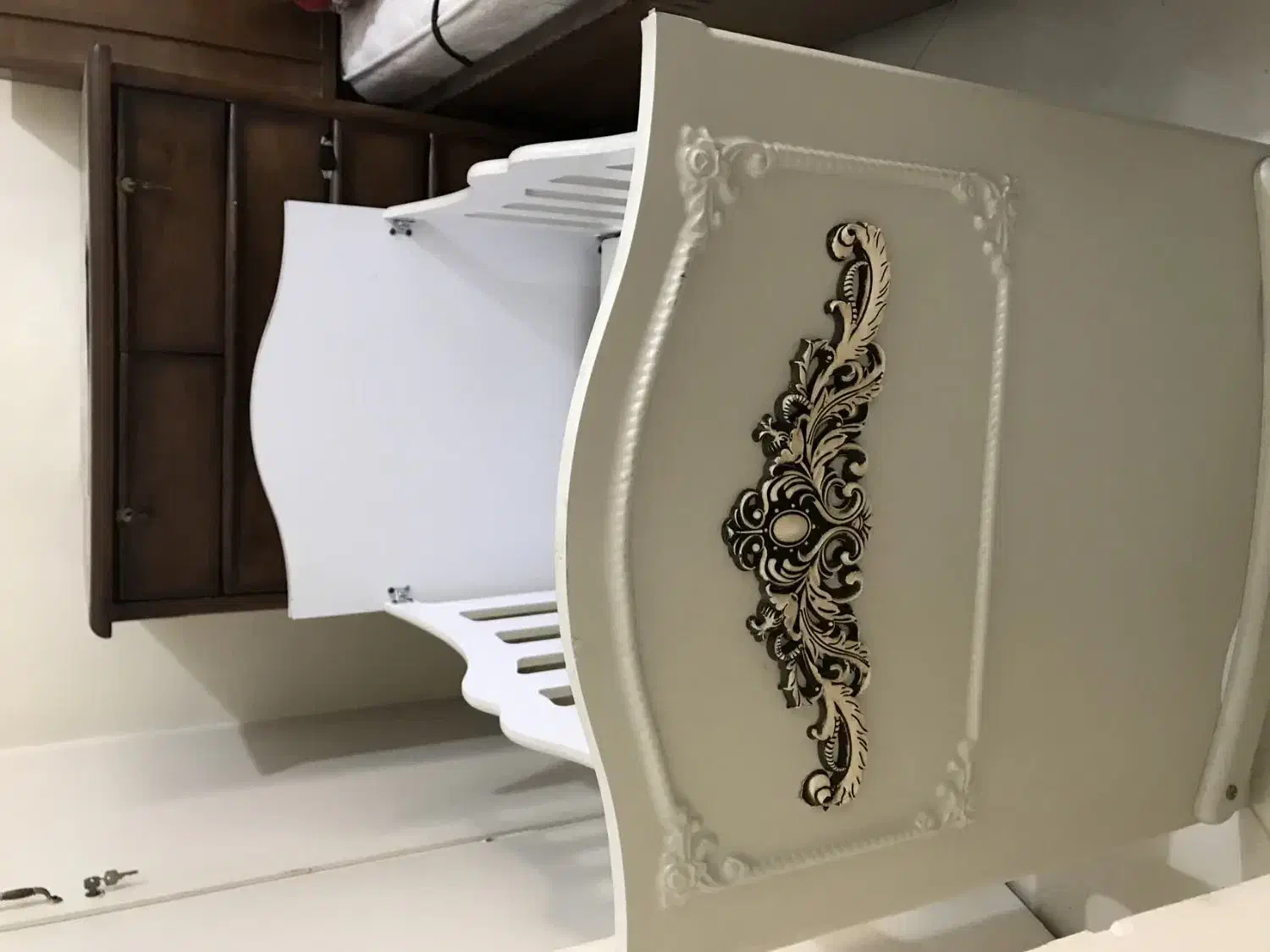 تخت گهواره ای نوزاد و کالسکه با کریر|اسباب و اثاث بچه|تهران, امام زاده عبدالله|دیوار