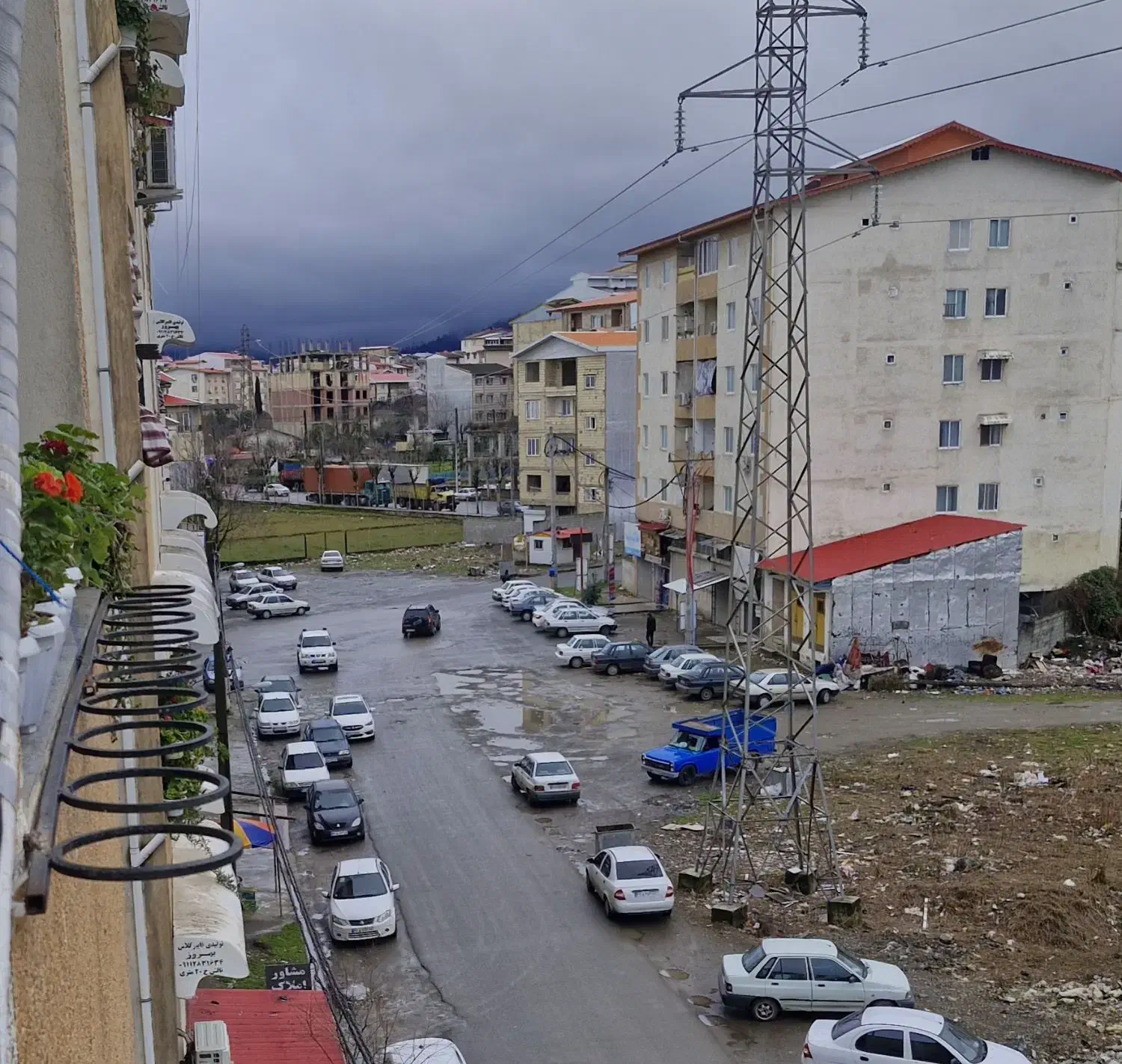 جاگلدانی|صنایع دستی و سایر لوازم تزئینی|تالش, هشتپر|دیوار