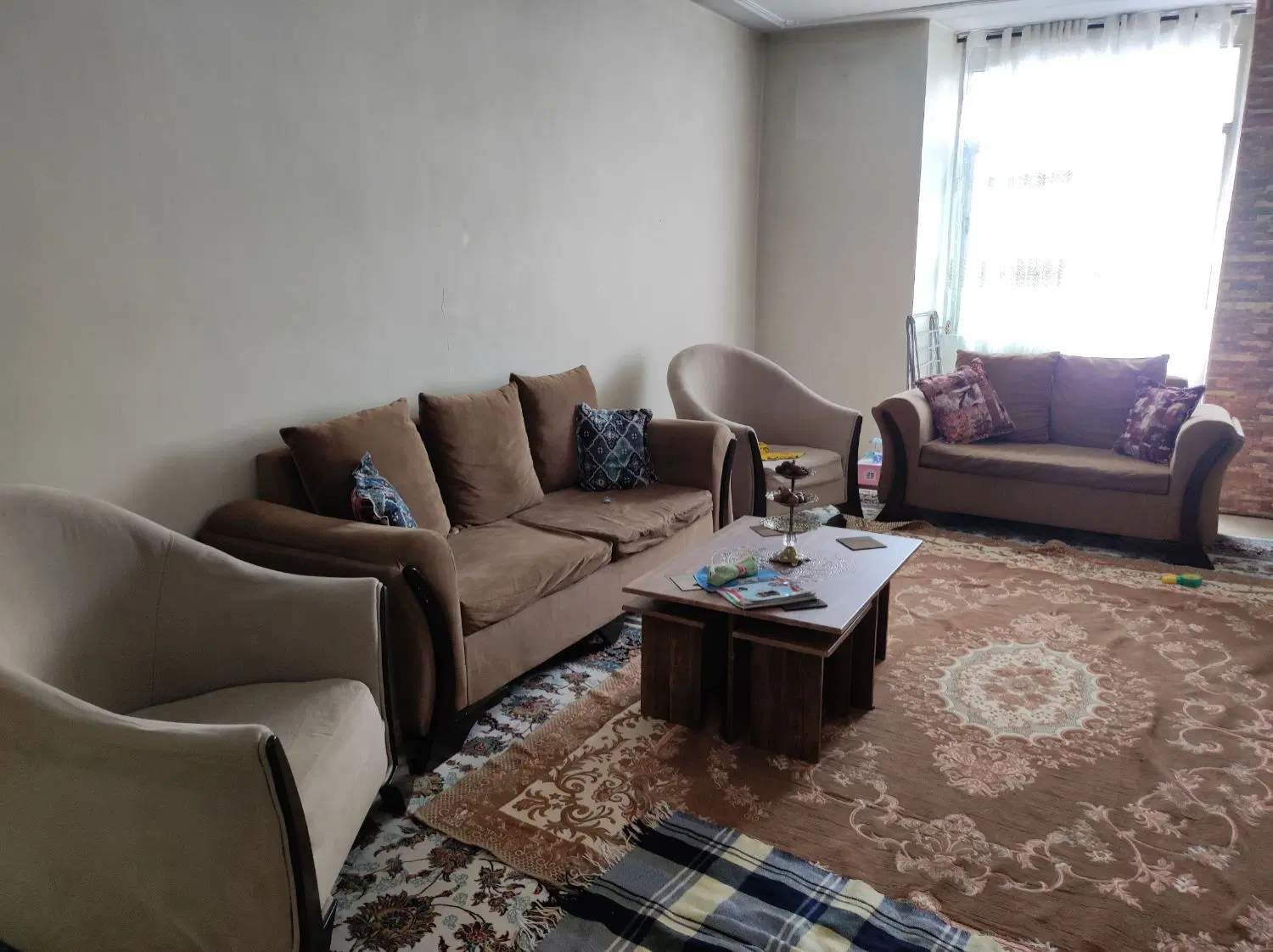 مبلمان راحتی|مبلمان خانگی و میز عسلی|تهران, سنگلج (شاپور)|دیوار