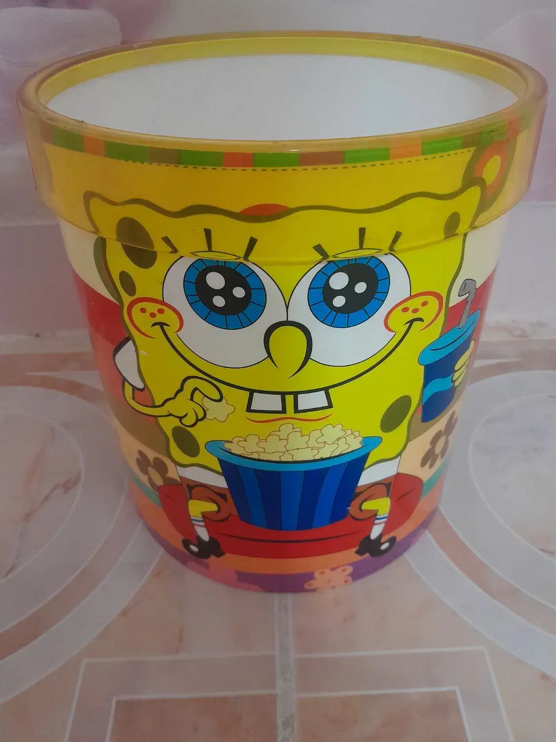 سطل و جا دستمال کاغذی|اسباب و اثاث بچه|باقرشهر, |دیوار