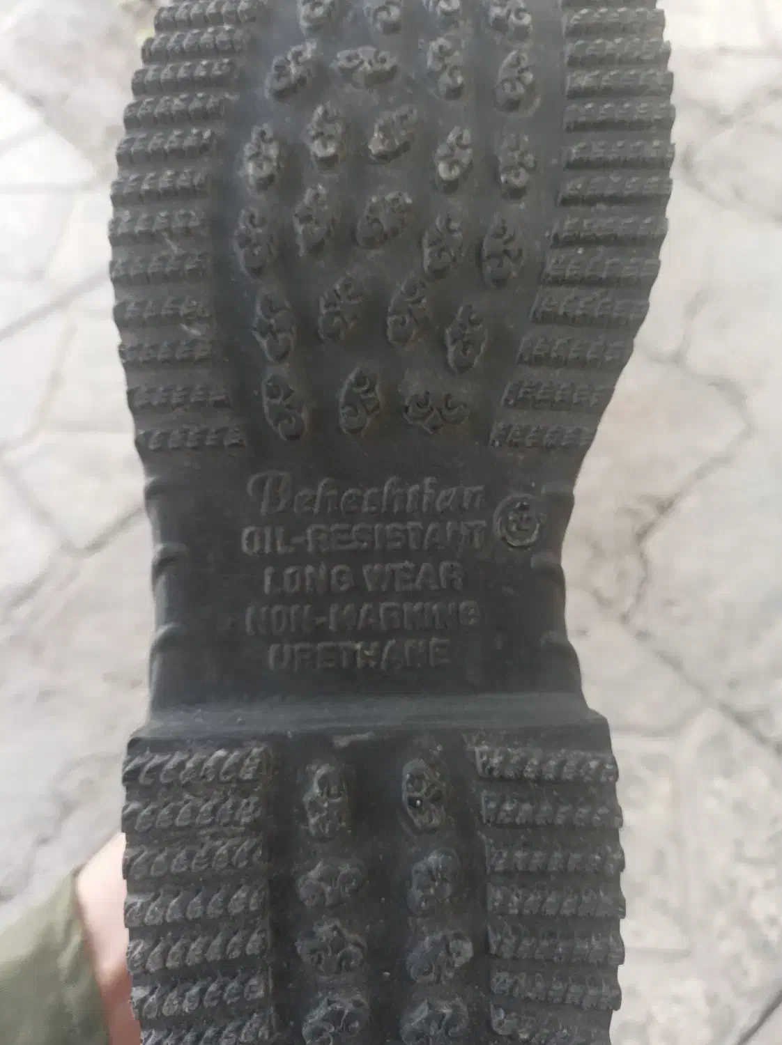 کفش ایمنی بهشتیان|کیف، کفش، کمربند|دره شهر, |دیوار