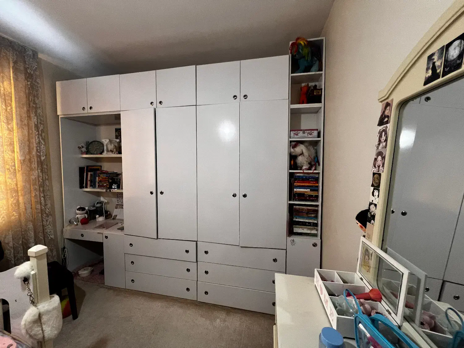 کمد دیواری|جاکفشی، کمد، دراور|اندیشه, اندیشه فاز ۳|دیوار