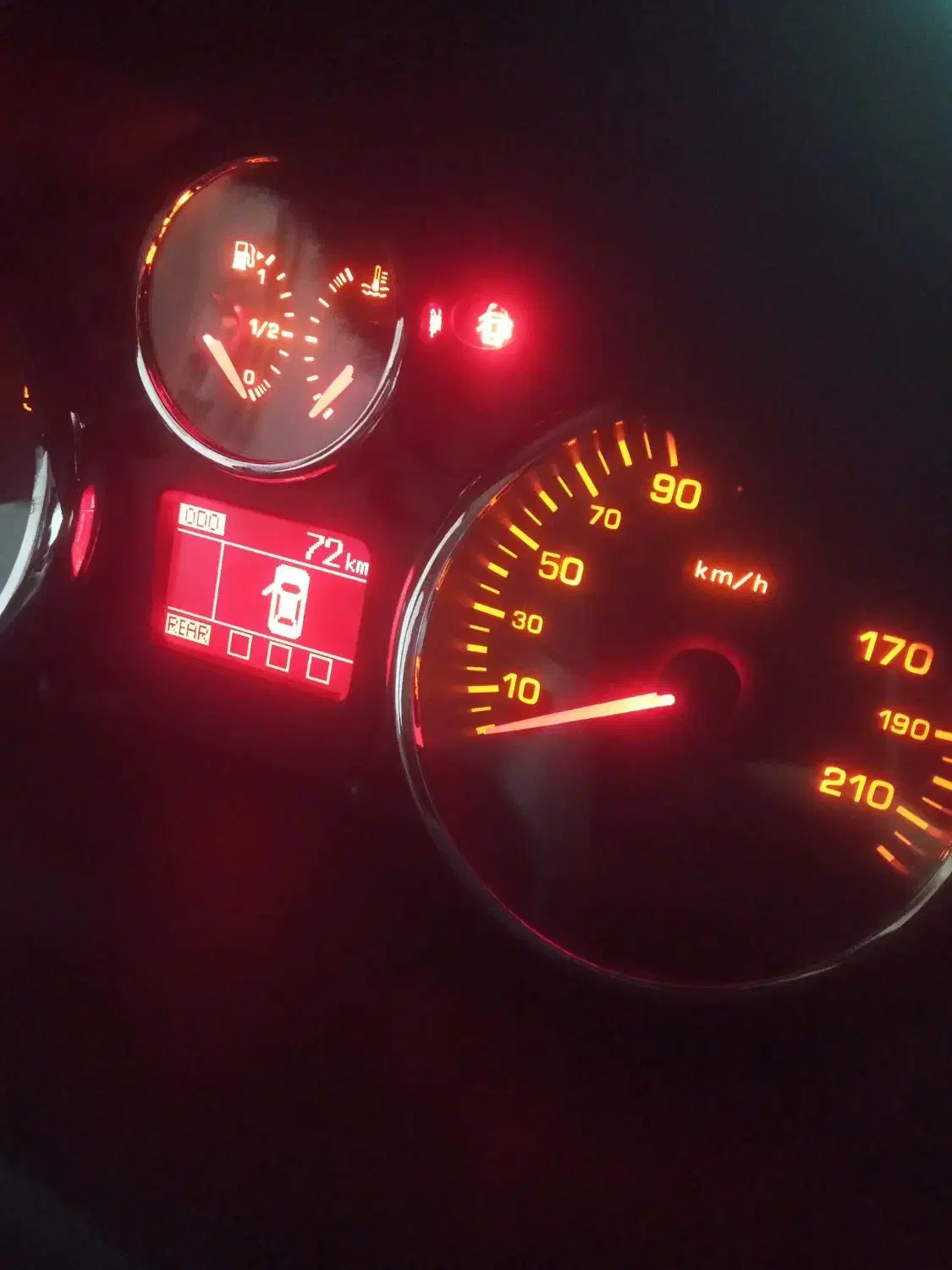 ۲۰۷ اتومات موتور جدید|خودرو سواری و وانت|میانه, |دیوار