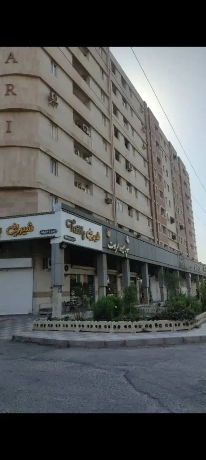 فروش فوری ۱۰۰متری فاز۲ پاداد اصلی هجرت|فروش آپارتمان|اهواز, کوی جانبازان(دانش)|دیوار