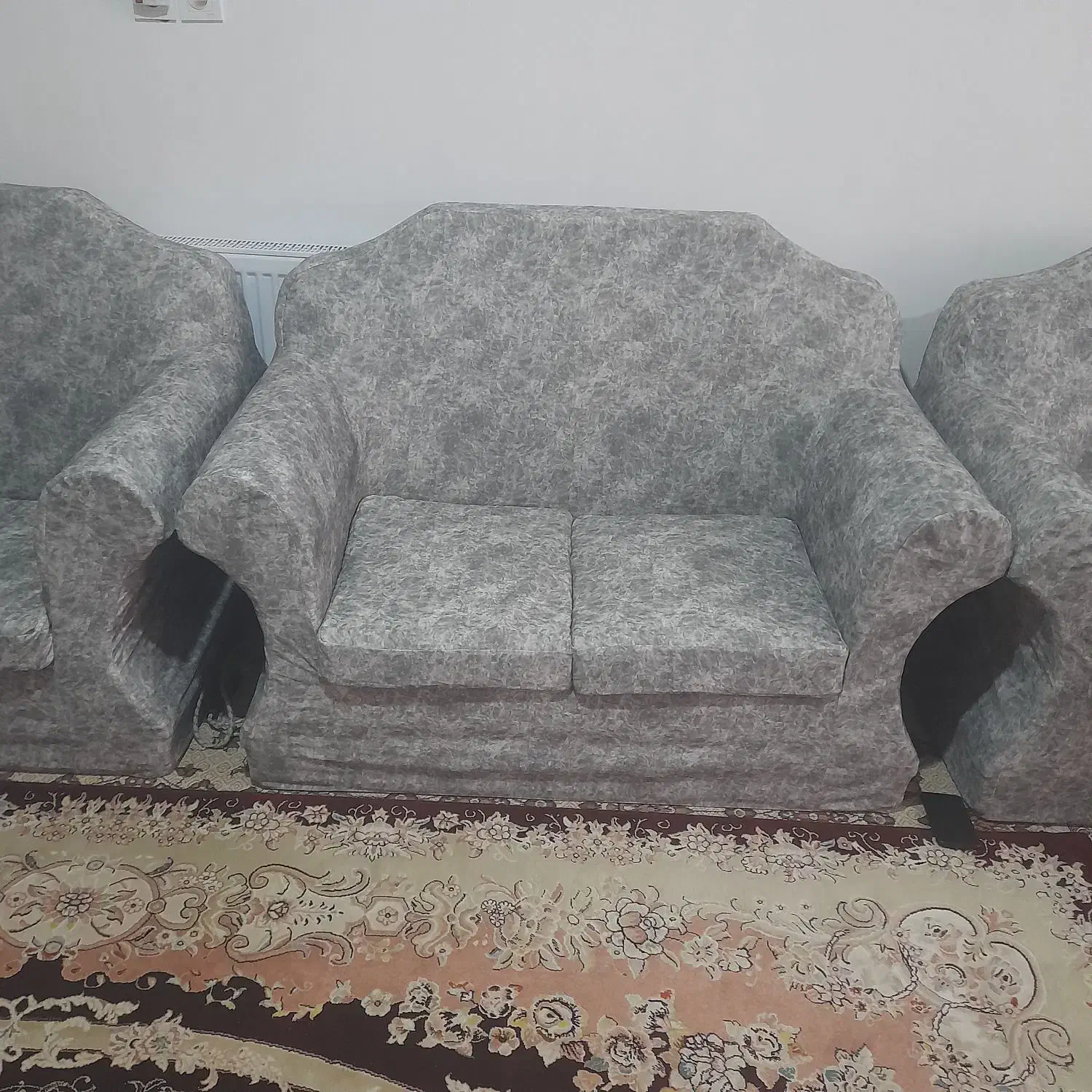 مبلمان|مبلمان خانگی و میز عسلی|بیرجند, |دیوار