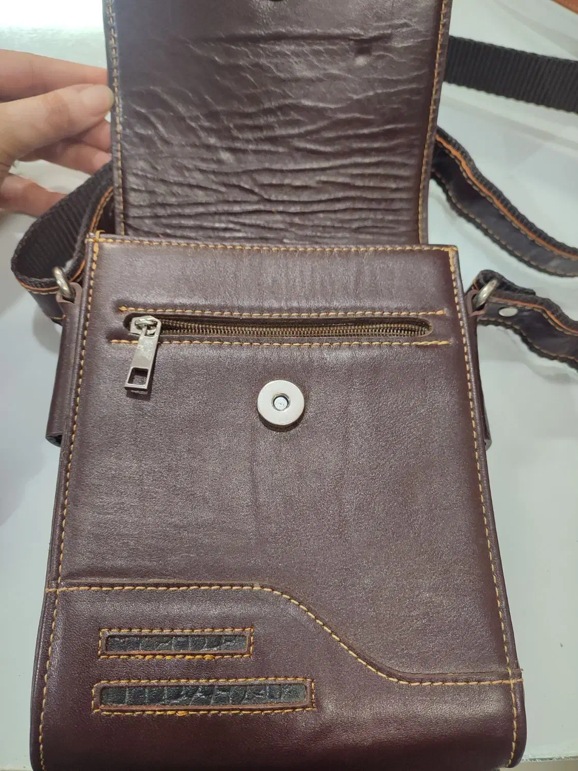 کیف دوشی چرم طبیعی اسپورت|کیف، کفش، کمربند|سبزوار, ولیعصر (نجار آباد)|دیوار