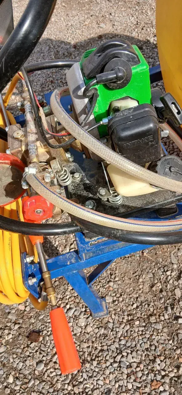 سم پاش|ابزارآلات|مشهد, فدک|دیوار