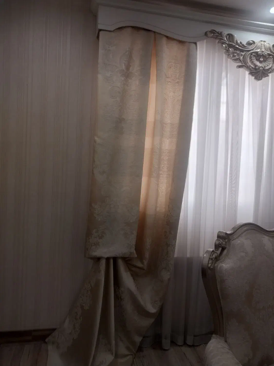 والان کاملا سالم|پرده، رانر، رومیزی|رشت, پیرسرا|دیوار