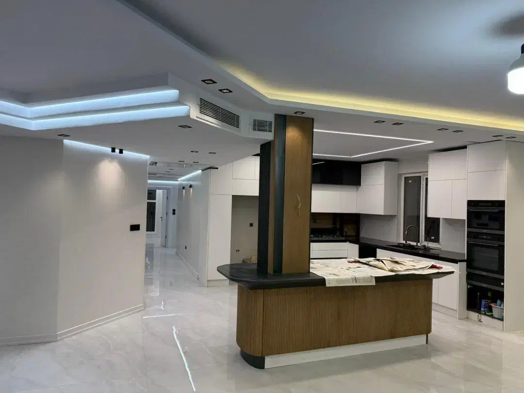 ۱۹۰ متر / فول بازسازی شده/نیمه فرنیش/مهستان