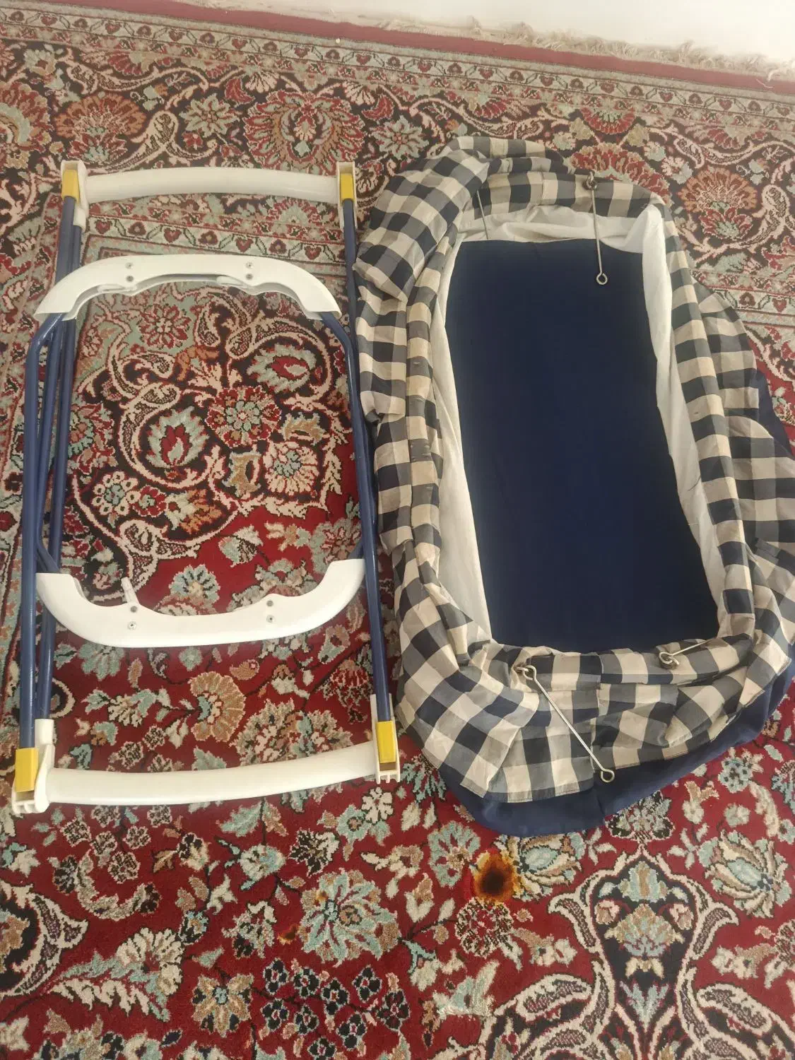 گهواره|اسباب و اثاث بچه|بروجرد, |دیوار