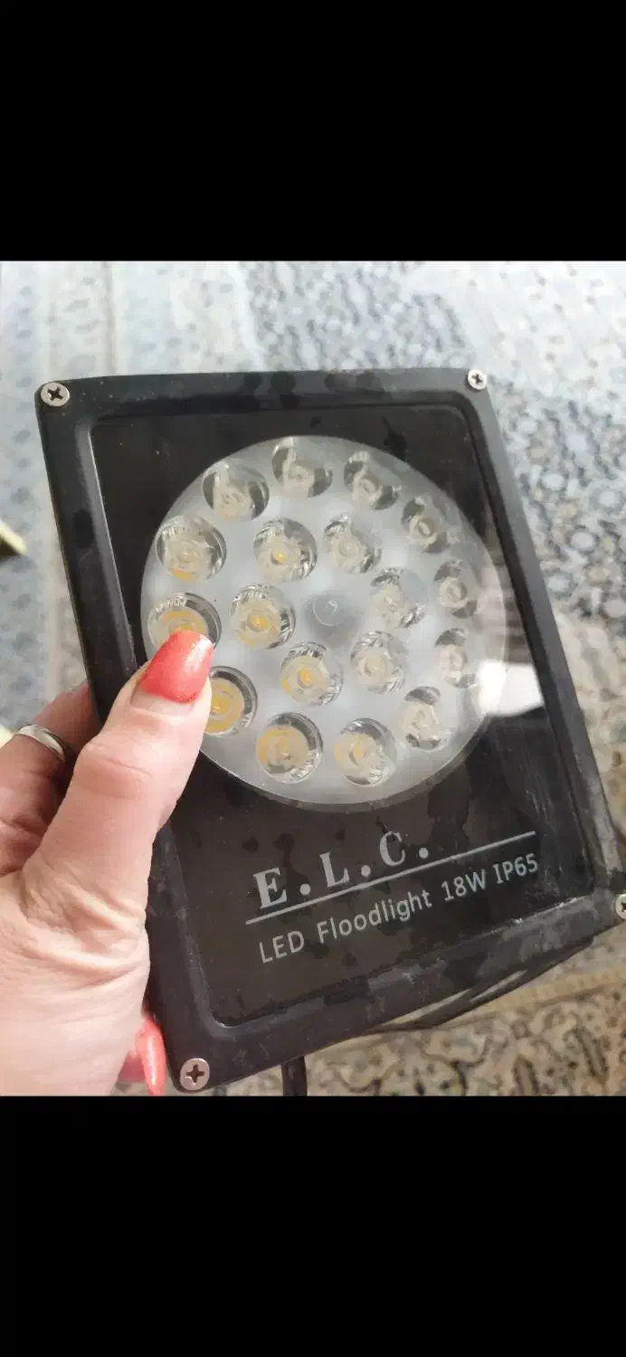 پرژکتور رنگ خورشیدی|لامپ و چراغ|بابل, |دیوار