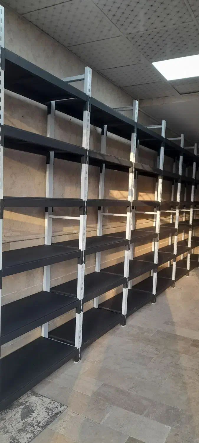 تولید انواع قفسه فروشگاهی قفسه انباری سبک و سنگین|فروشگاه و مغازه|بهارستان, |دیوار