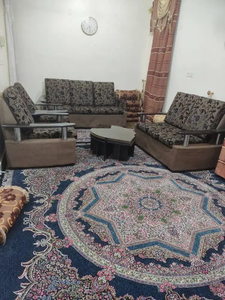 مبل در حد نو 7 نفره|مبلمان خانگی و میز عسلی|رودخانه, |دیوار