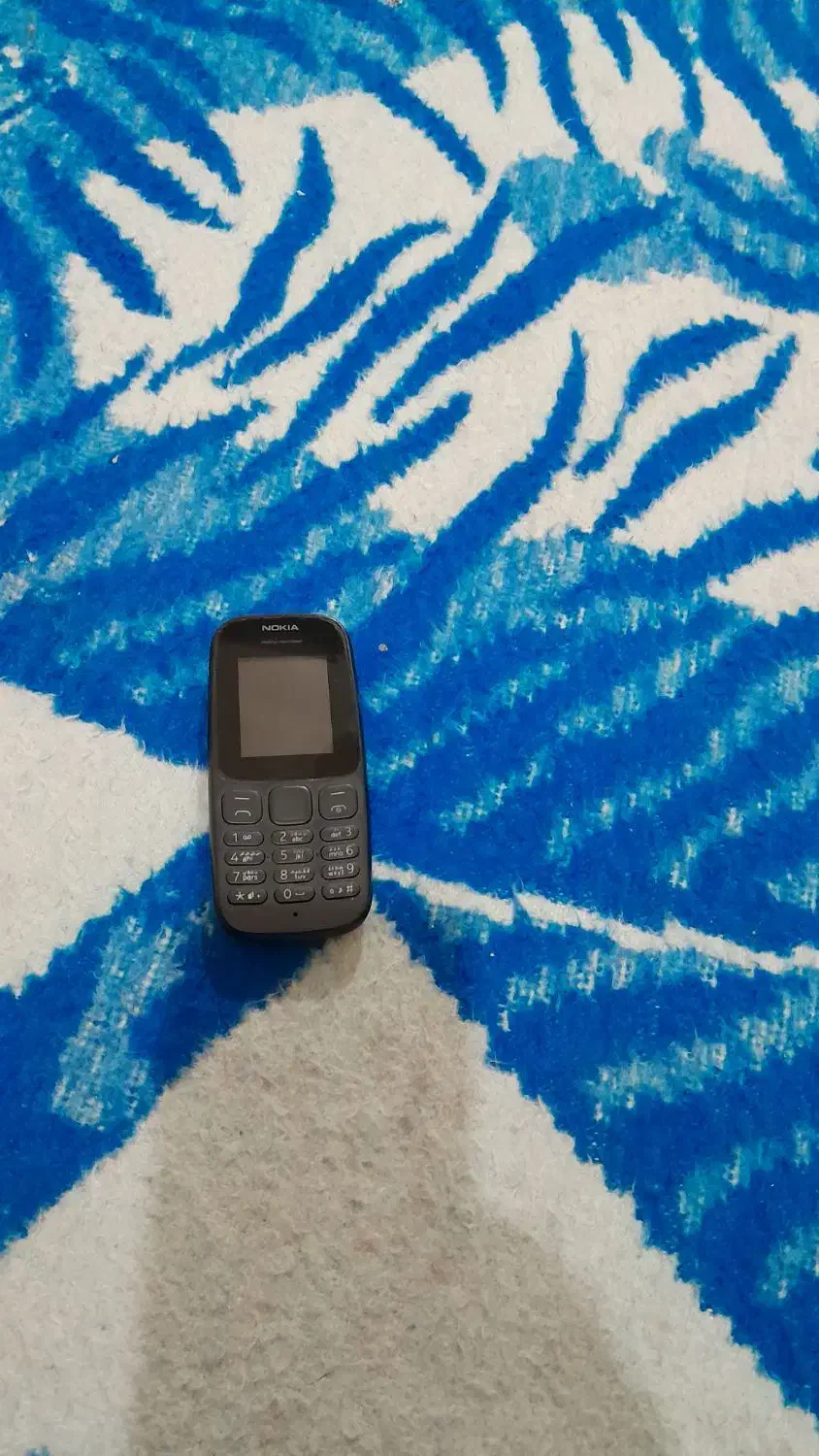 گوشی ساده ۱۰۵ سالم و تمیز خورموج|موبایل|خورموج, |دیوار