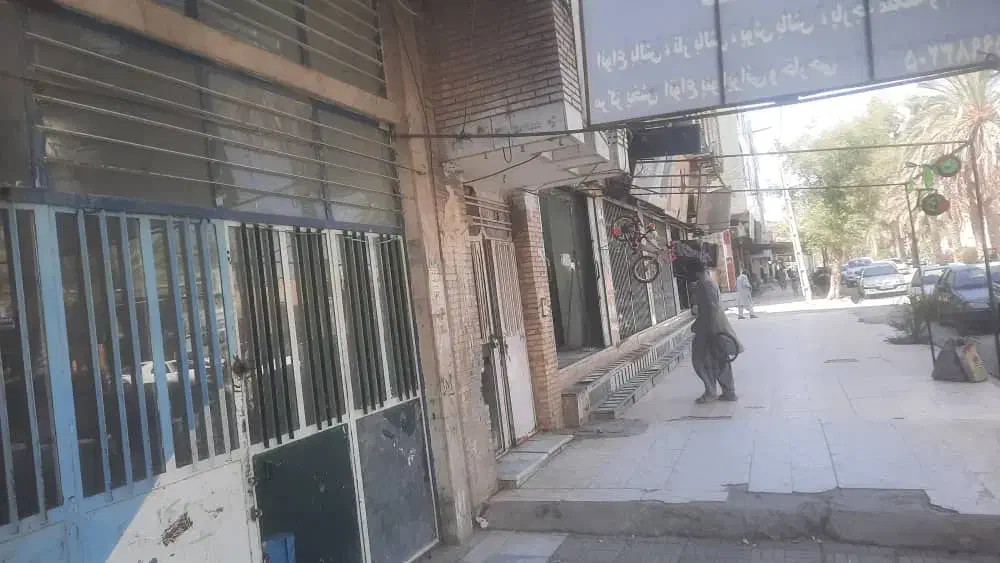 مغازه تجاری|اجارهٔ مغازه و غرفه|سراوان, |دیوار