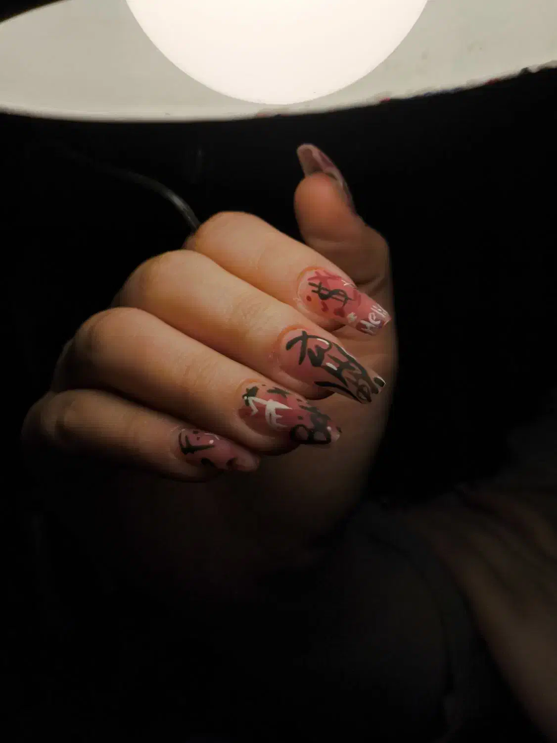 تخفیف بلک‌فرایدی دیزاین ناخن و کاشت|خدمات آرایشگری و زیبایی|مشهد, چهارچشمه|دیوار